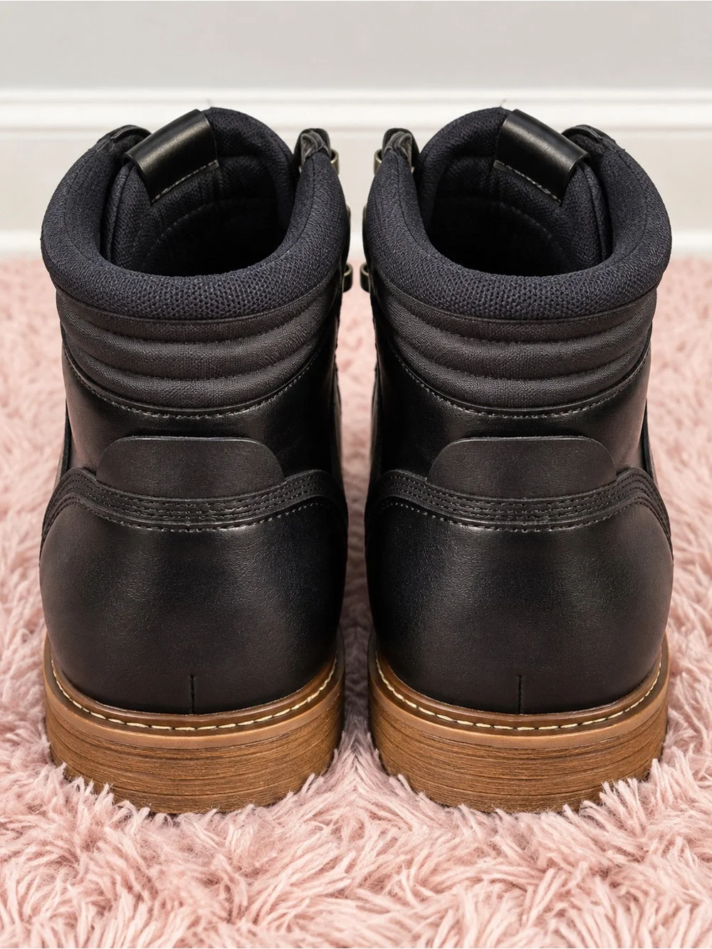 Sonoma black leather